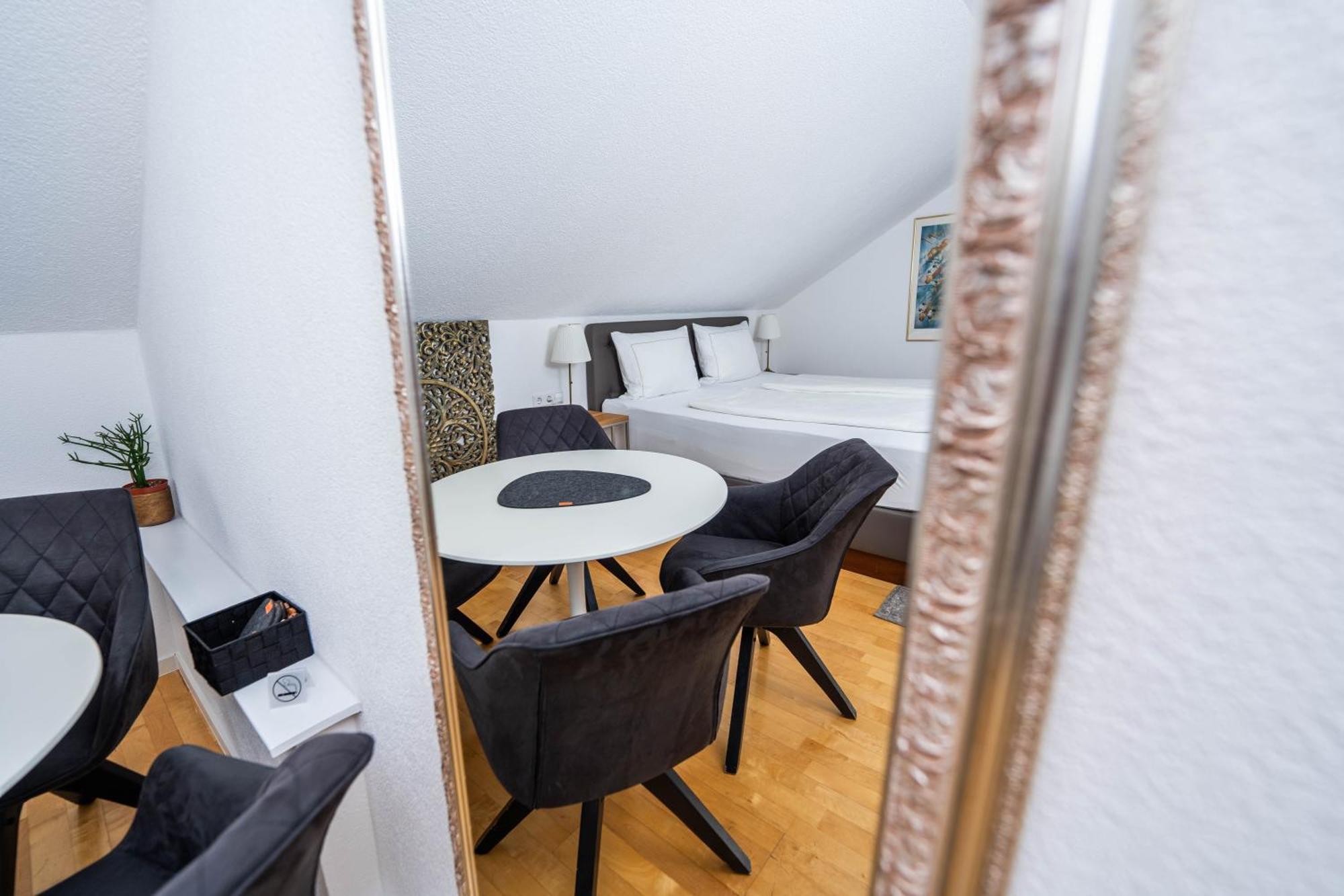 City Apartments Fn L7 Klimatisiert-Mit Kueche FDH Esterno foto